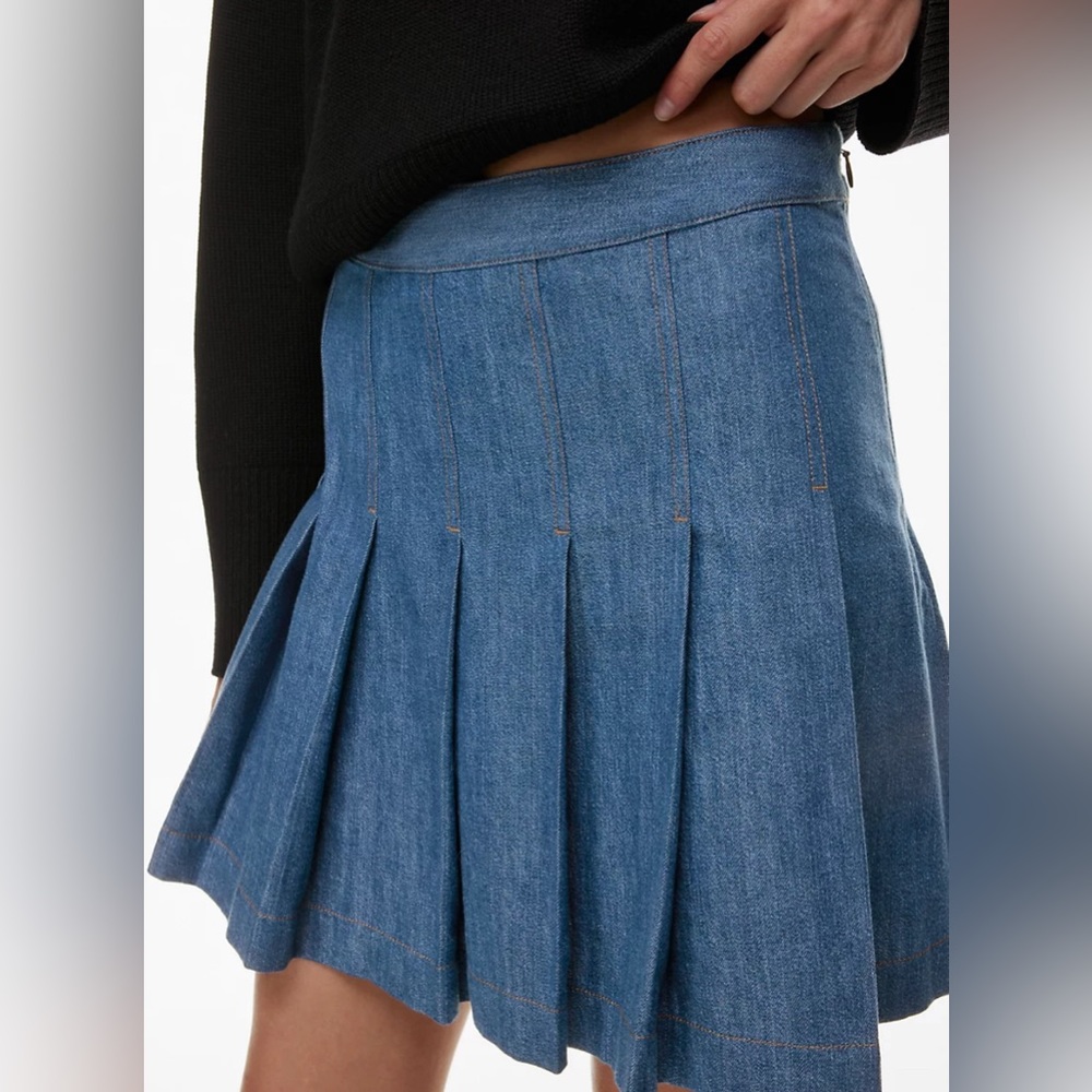 Babaton Perspective Jean Skirt, size 6